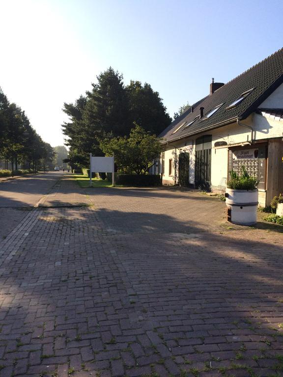 B&B De Laarhoeve Waalre Exterior foto
